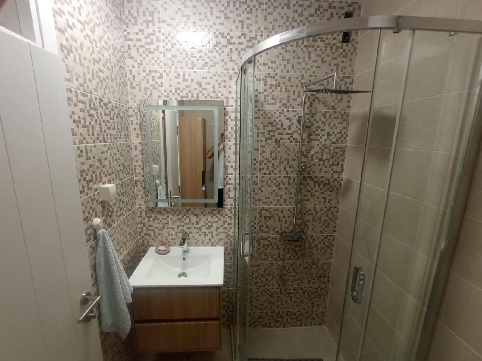 Vukadinovic Apartment Podgorica Bagian luar foto